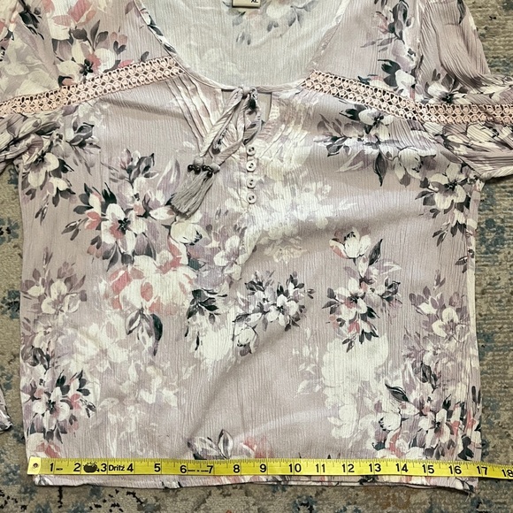 American Rag Floral Peasant Style Blouse - Picture 5 of 15